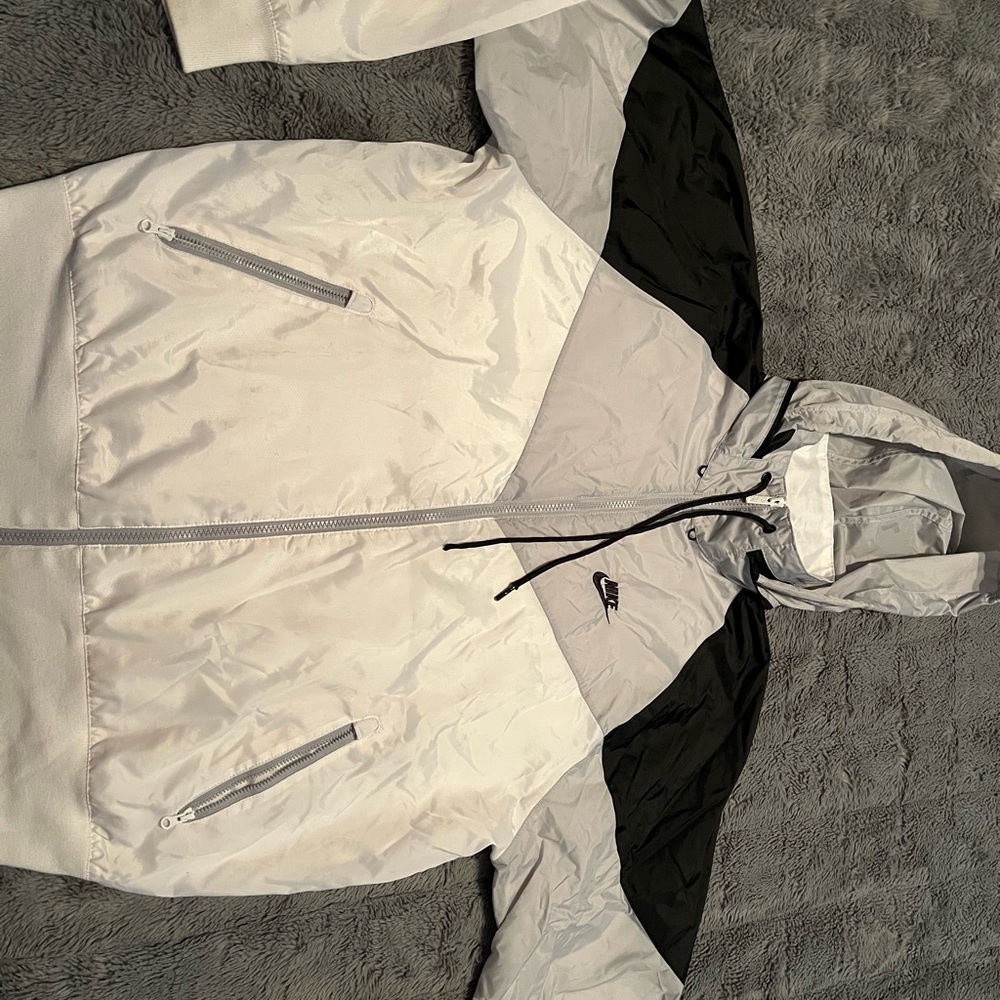 Mens Nike windrunner hooded jacket